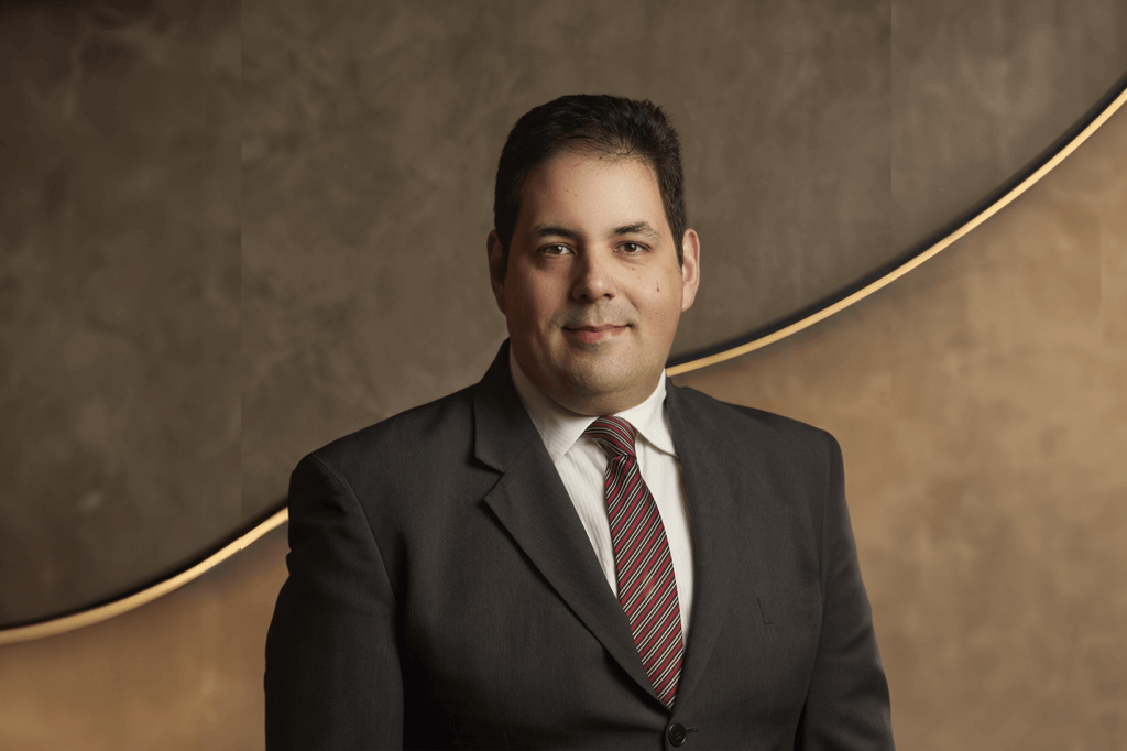 RICARDO STERZI RIBAS